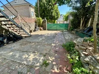Semi-detached house in this desirable Pontcanna location arranged as 2 x two bedroom apartments. In need of improvement and with planning approved to turn back into a single dwelling and extend the property. (Ref - 20/00650/DCH)