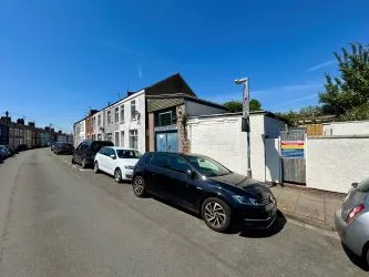Detached two storey coach house with single storey annexe in popular location. Planning permission awarded for the demolition and construction of a three bedroom detached house. (Ref - 25/00381/VAR)