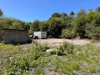 Investment opportunity to acquire approx. 5 acres of prime quarry land. Located in the semi rural setting of Cwm-Nant-yr-Odyn in Springfield, Pontllanfraith.