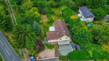A substantial, four bedroom home in a generous plot with a driveway and double garage. Located on the edge of this popular village close to Abergavenny. In need of repair and improvement throughout.
