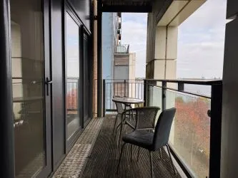 Investment opportunity acquire this Modern purpose-built two bedroom apartment with waterside views and a short distance to the city centre. Representing an Initial gross yield of 10%.