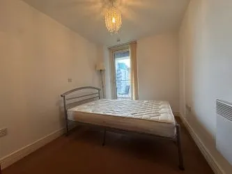 Investment opportunity acquire this Modern purpose-built two bedroom apartment with waterside views and a short distance to the city centre. Representing an Initial gross yield of 10%.