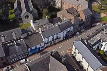 REDUCED Substantial three storey property in the centre of Neath extending to approximately 3,500 sqft (325sqm). Previous planning approved for 4 apartments.