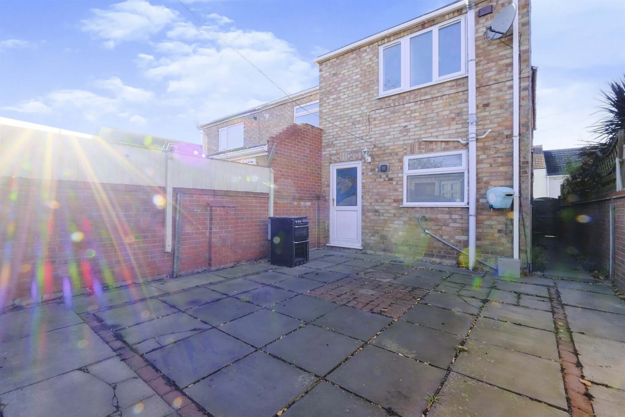 2 bed End of Terrace