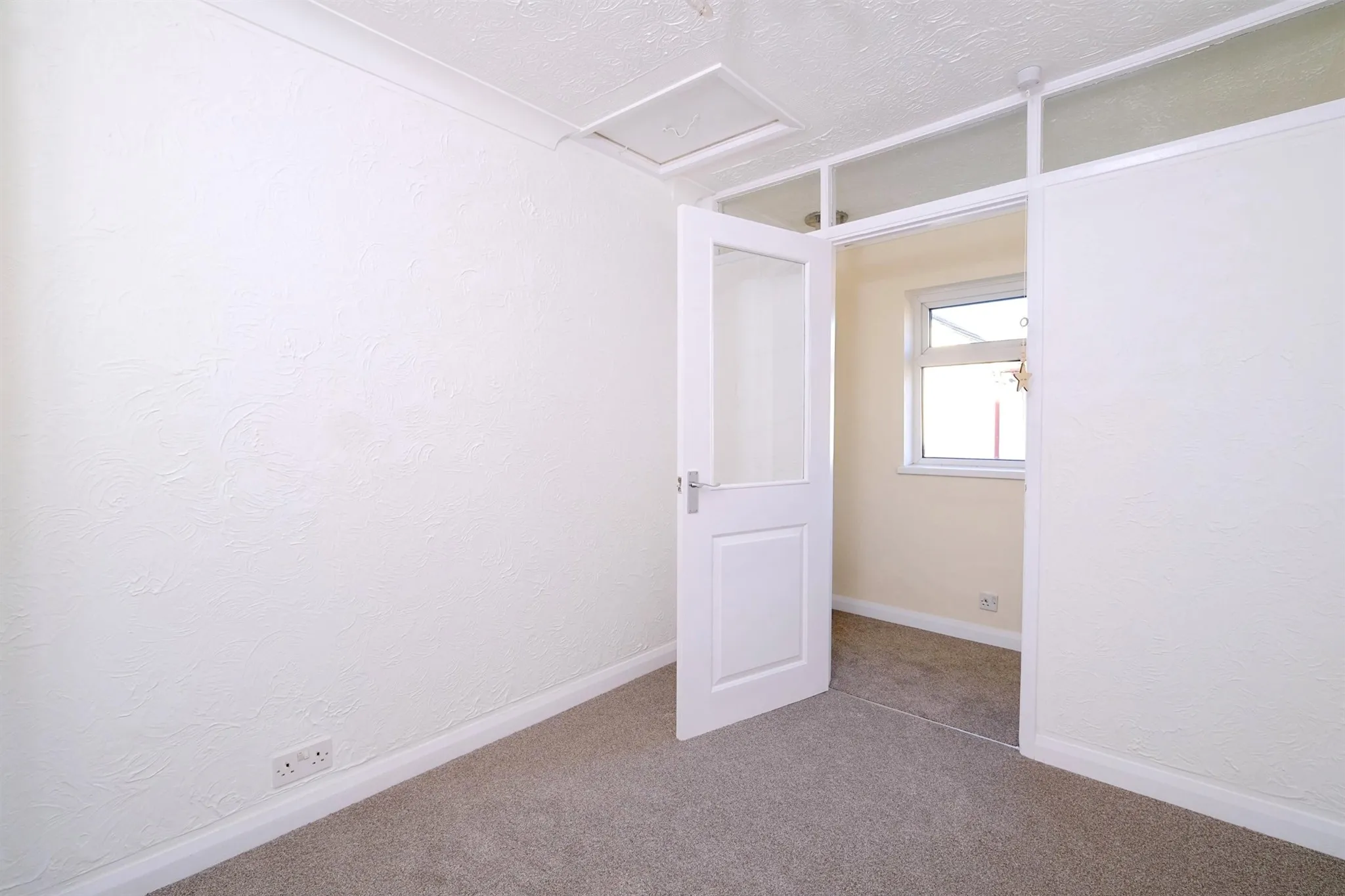 2 bed End of Terrace