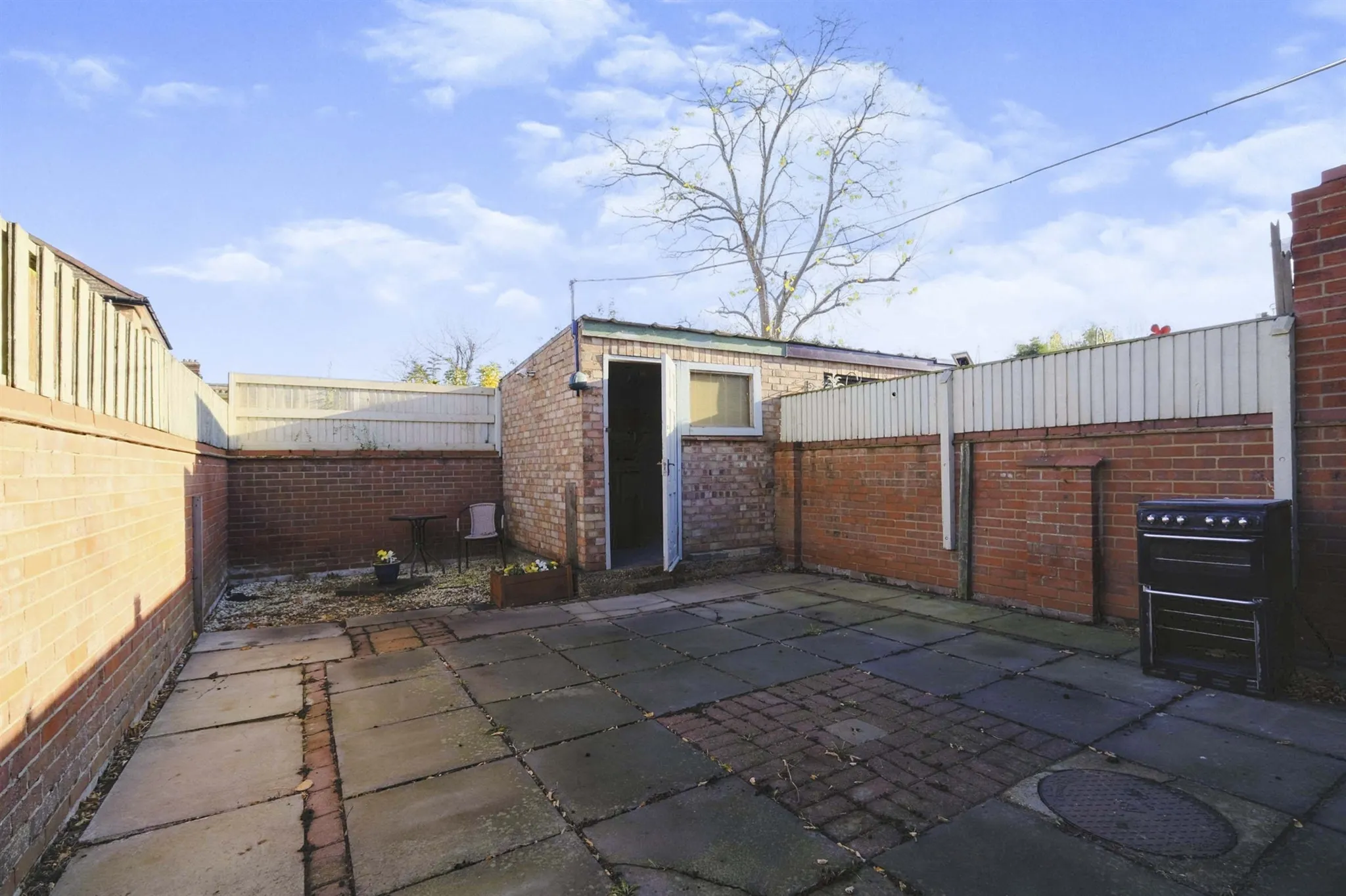 2 bed End of Terrace