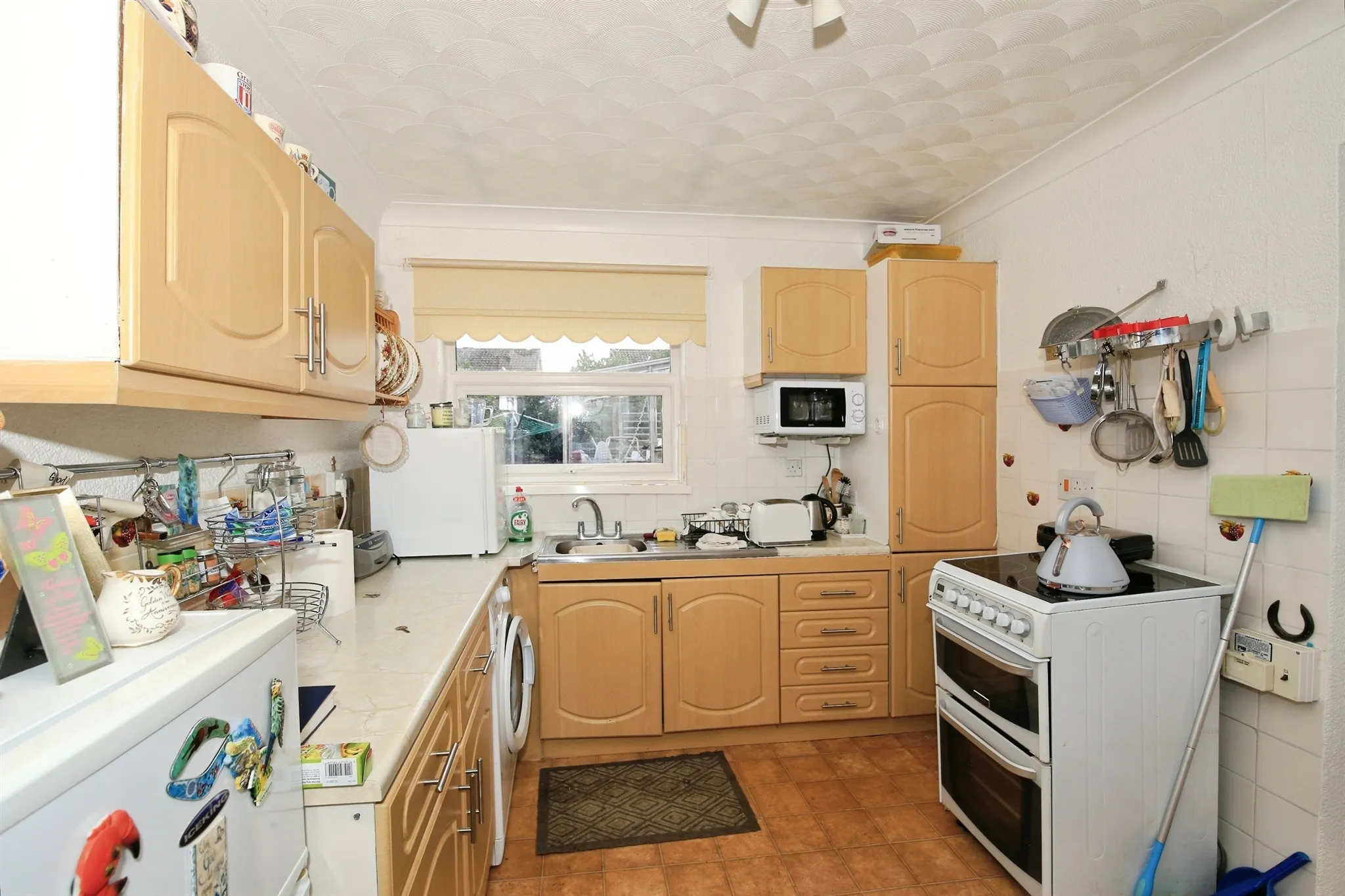2 bed Semi-Detached Bungalow