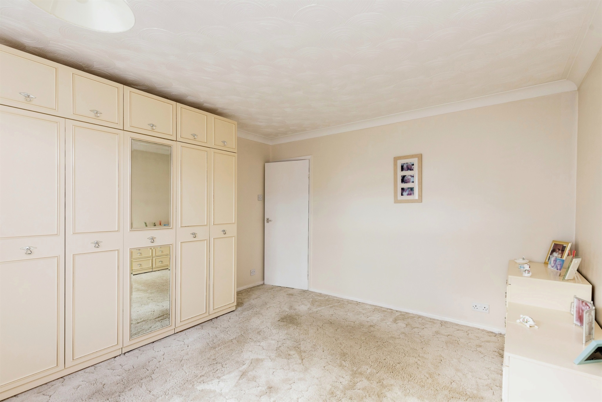 2 bed Detached Bungalow