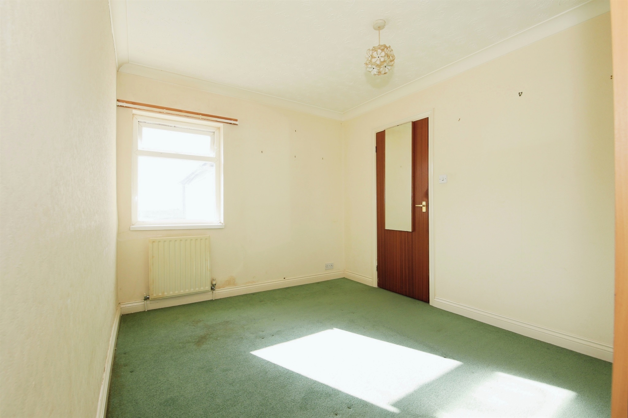3 bed Semi-Detached