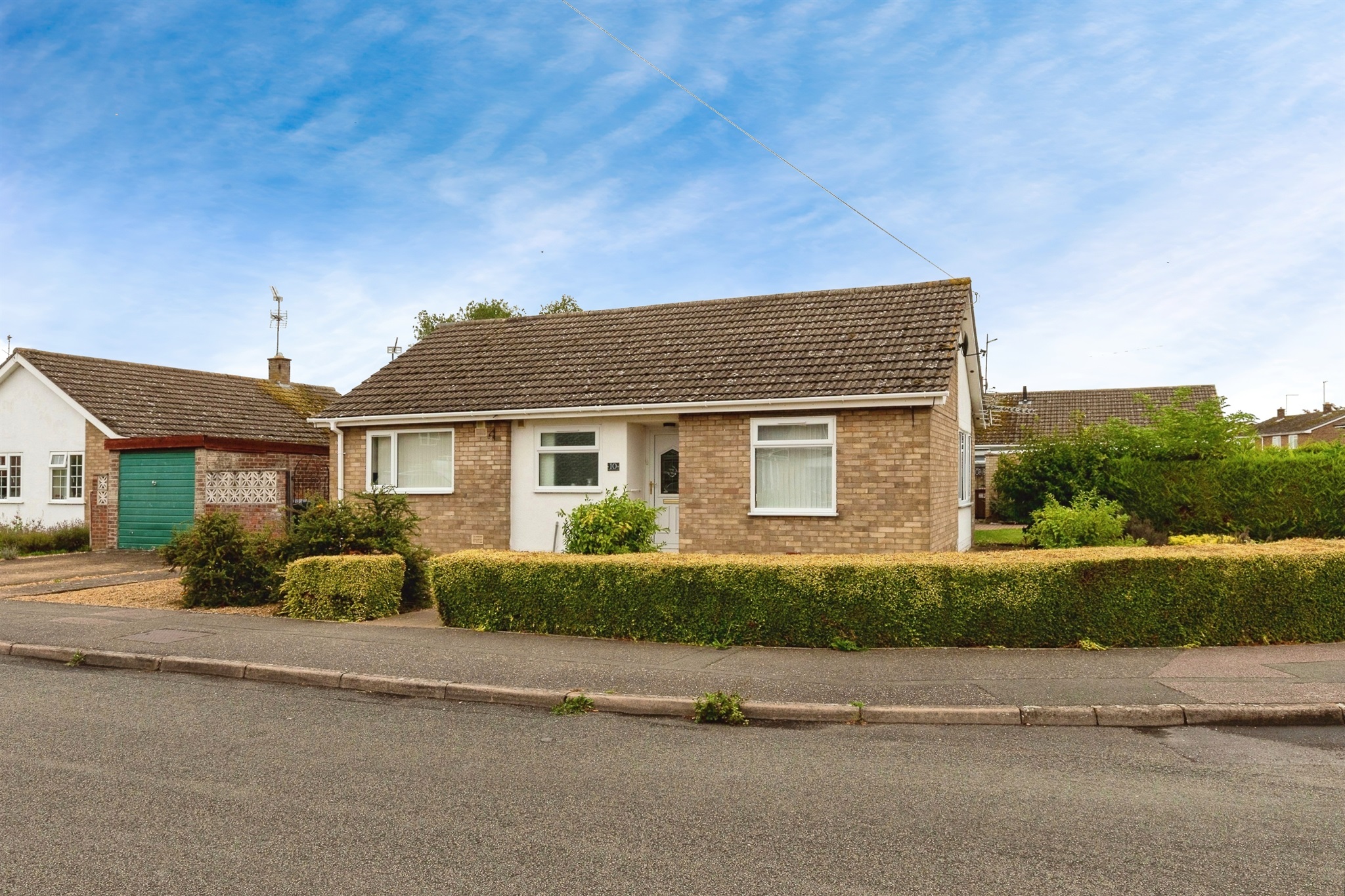 2 bed Detached Bungalow