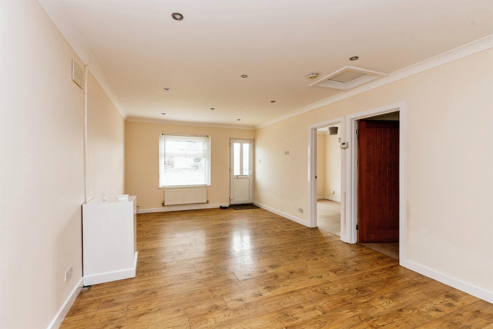 2 bed Detached Bungalow