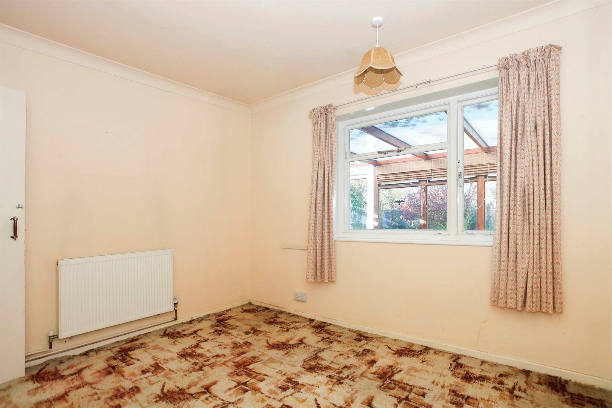 2 bed Detached