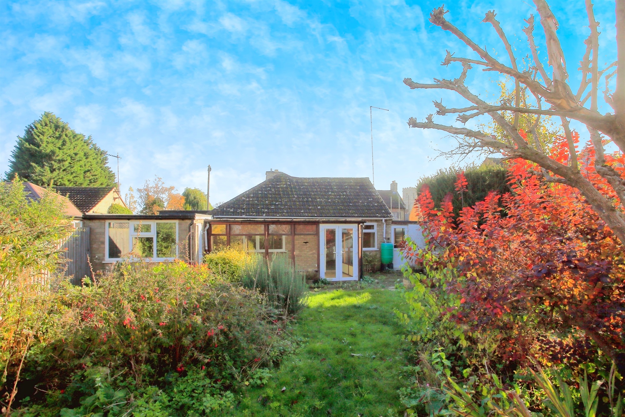 2 bed Detached
