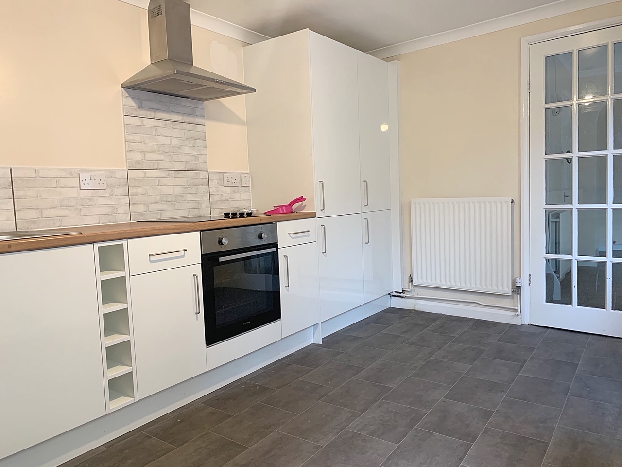 2 bed End of Terrace