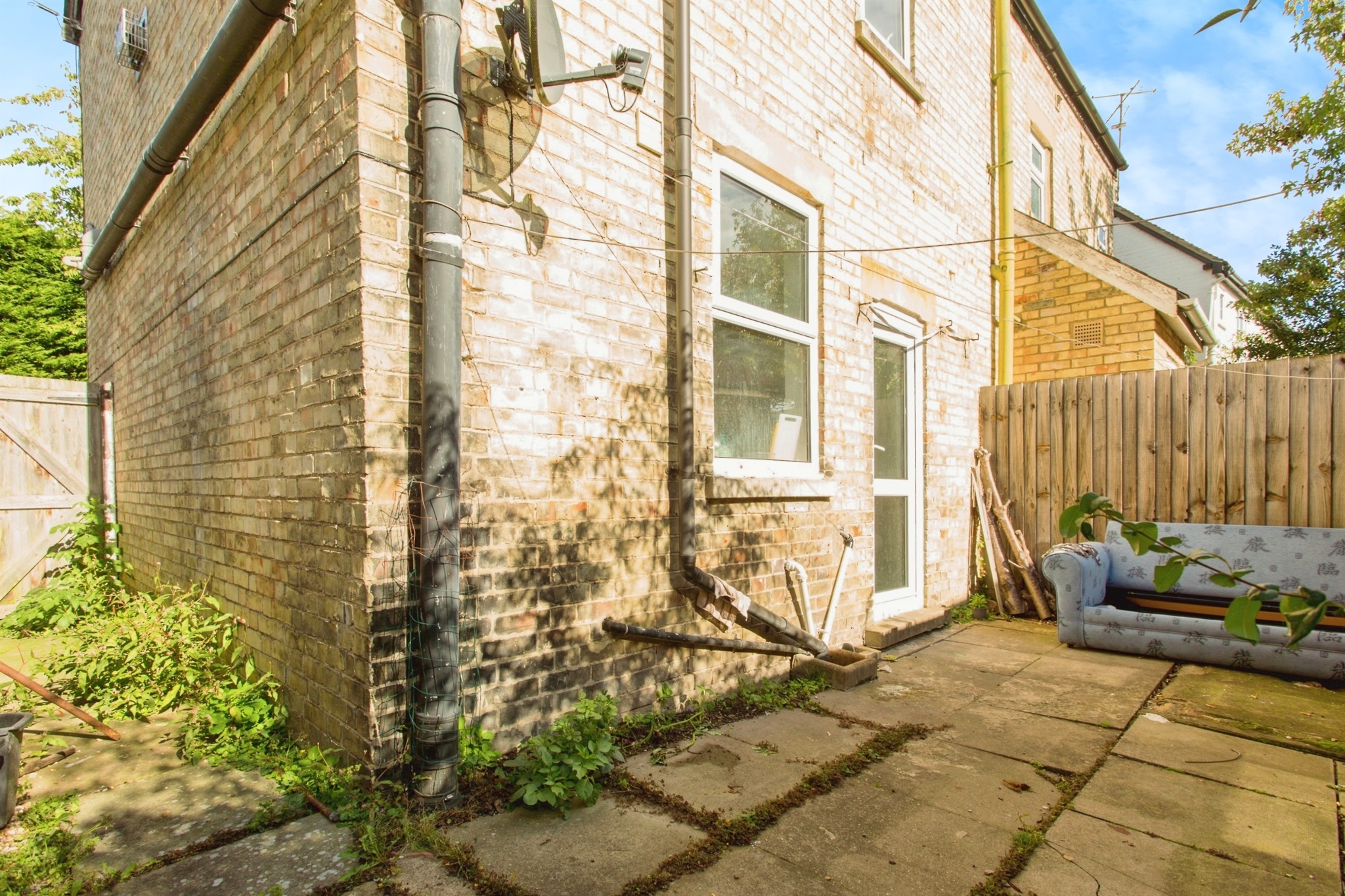 2 bed Semi-Detached
