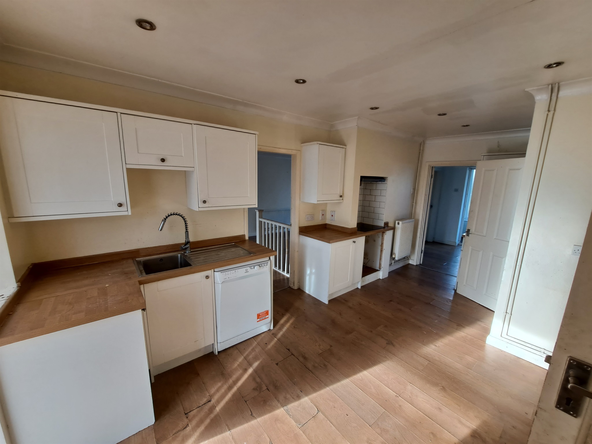 4 bed Detached