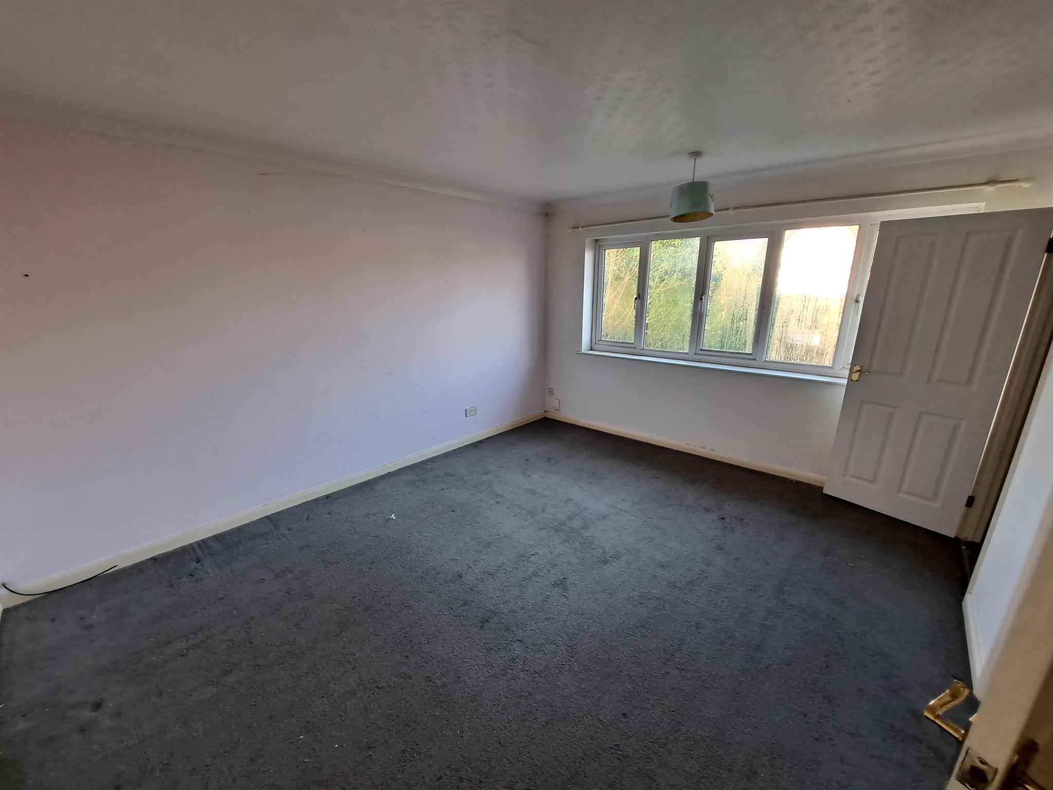 4 bed Detached