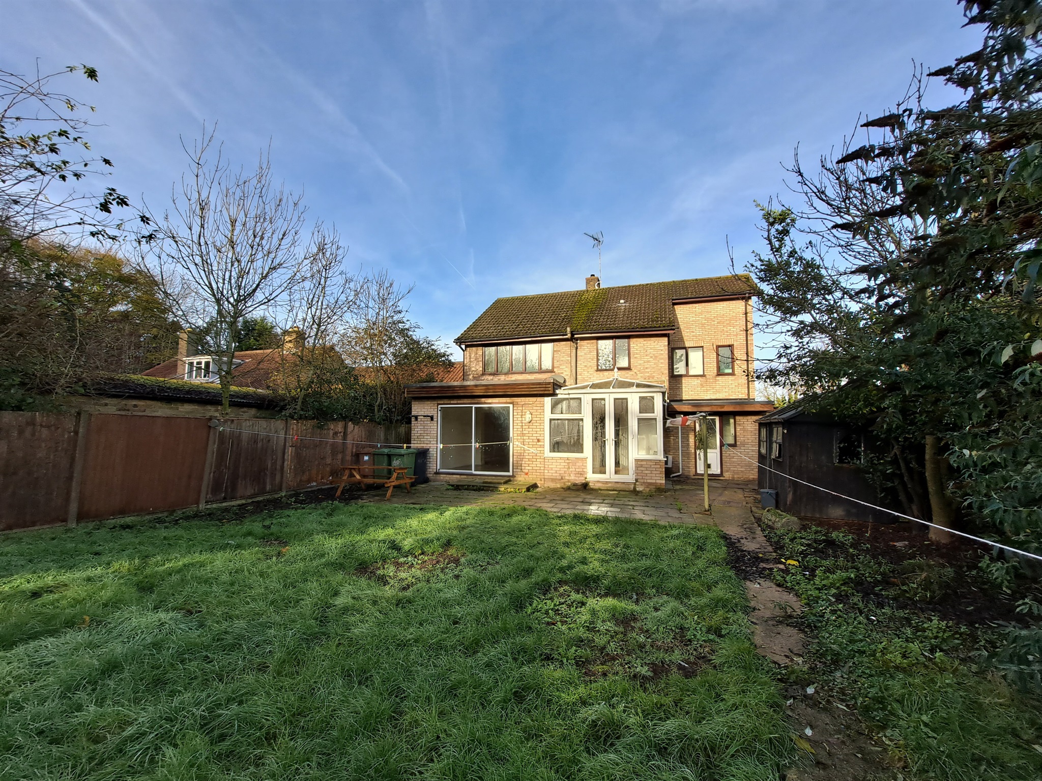 4 bed Detached