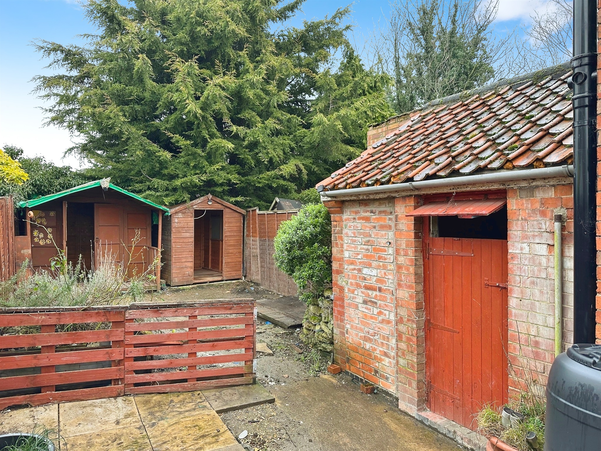 2 bed Semi-Detached
