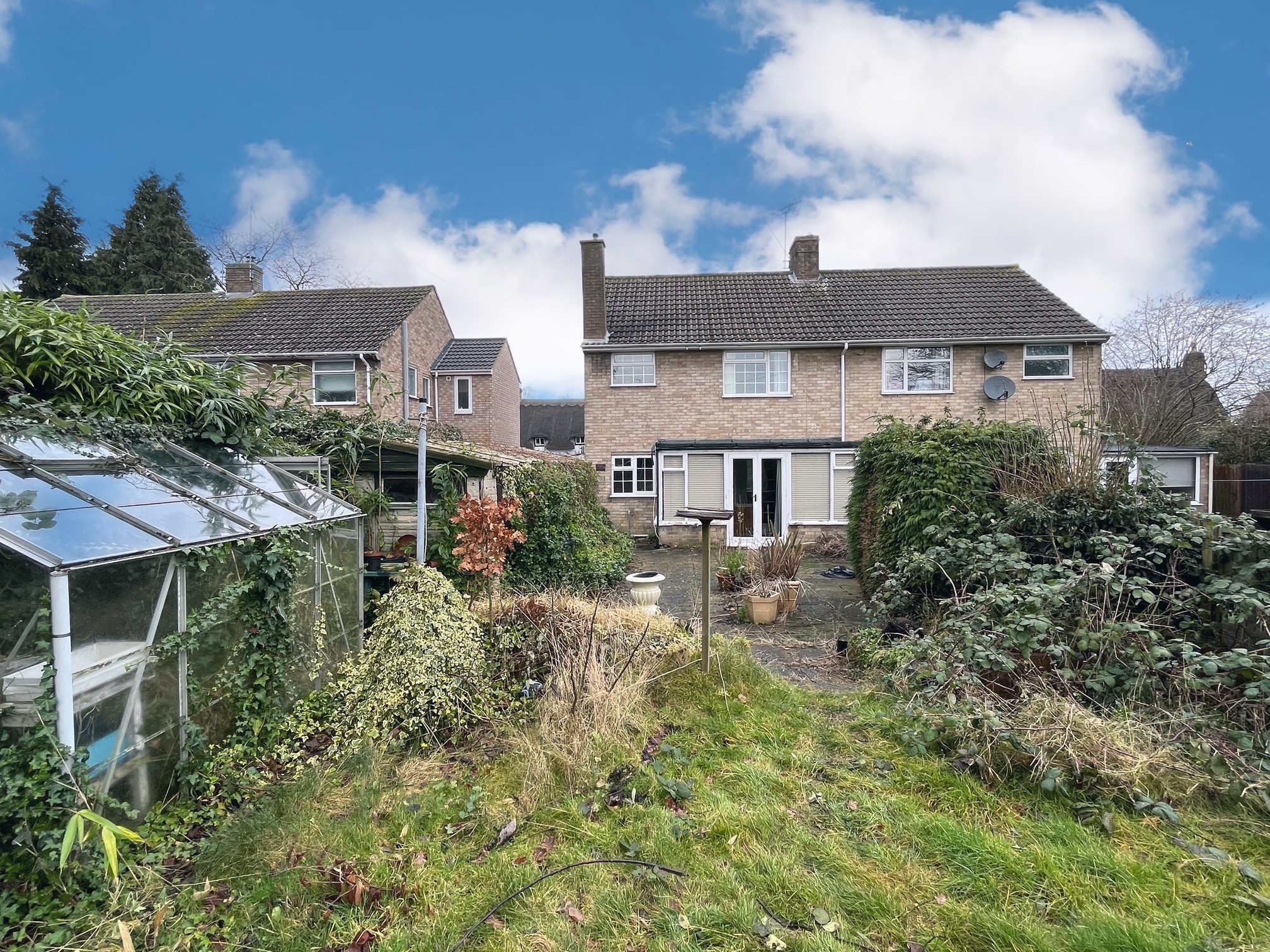 3 bed Semi-Detached