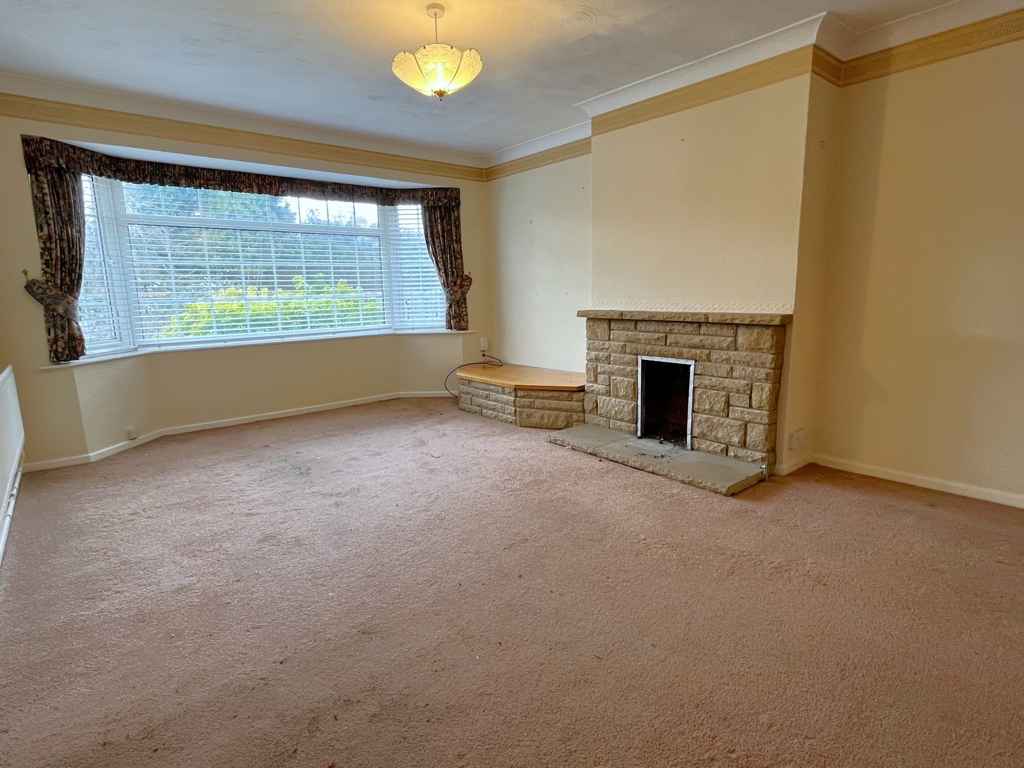 3 bed Semi-Detached