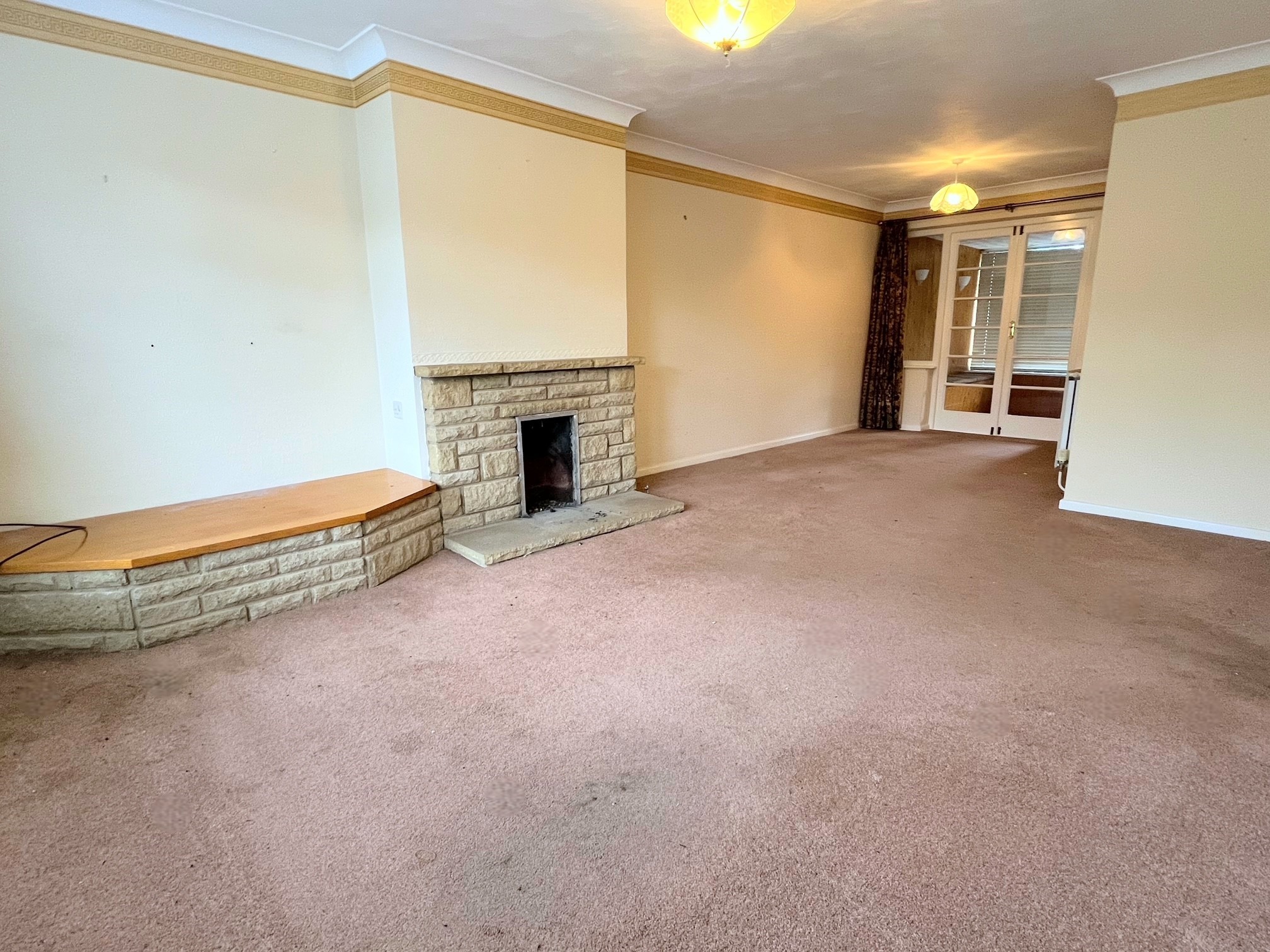 3 bed Semi-Detached