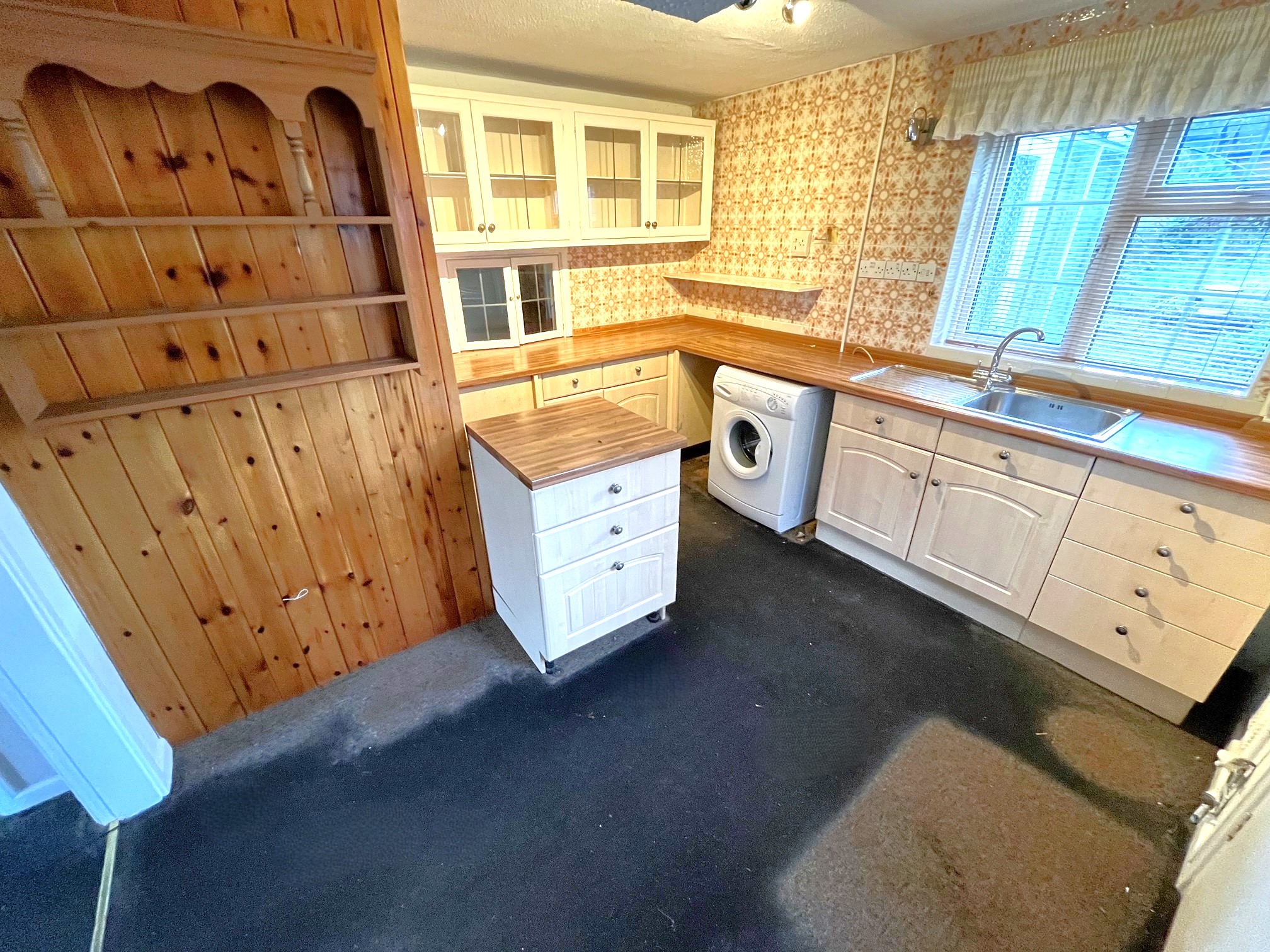 3 bed Semi-Detached
