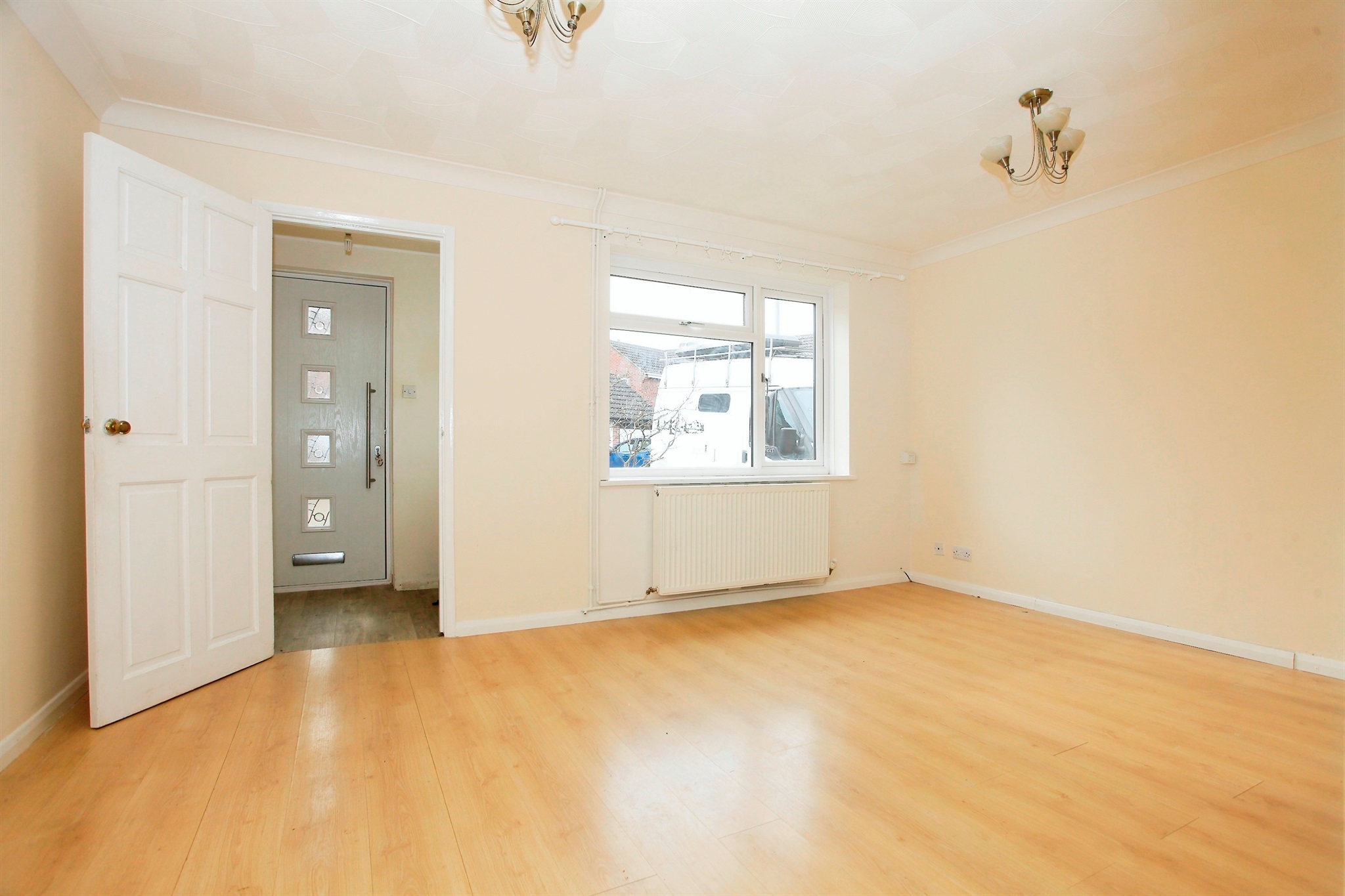 3 bed Semi-Detached