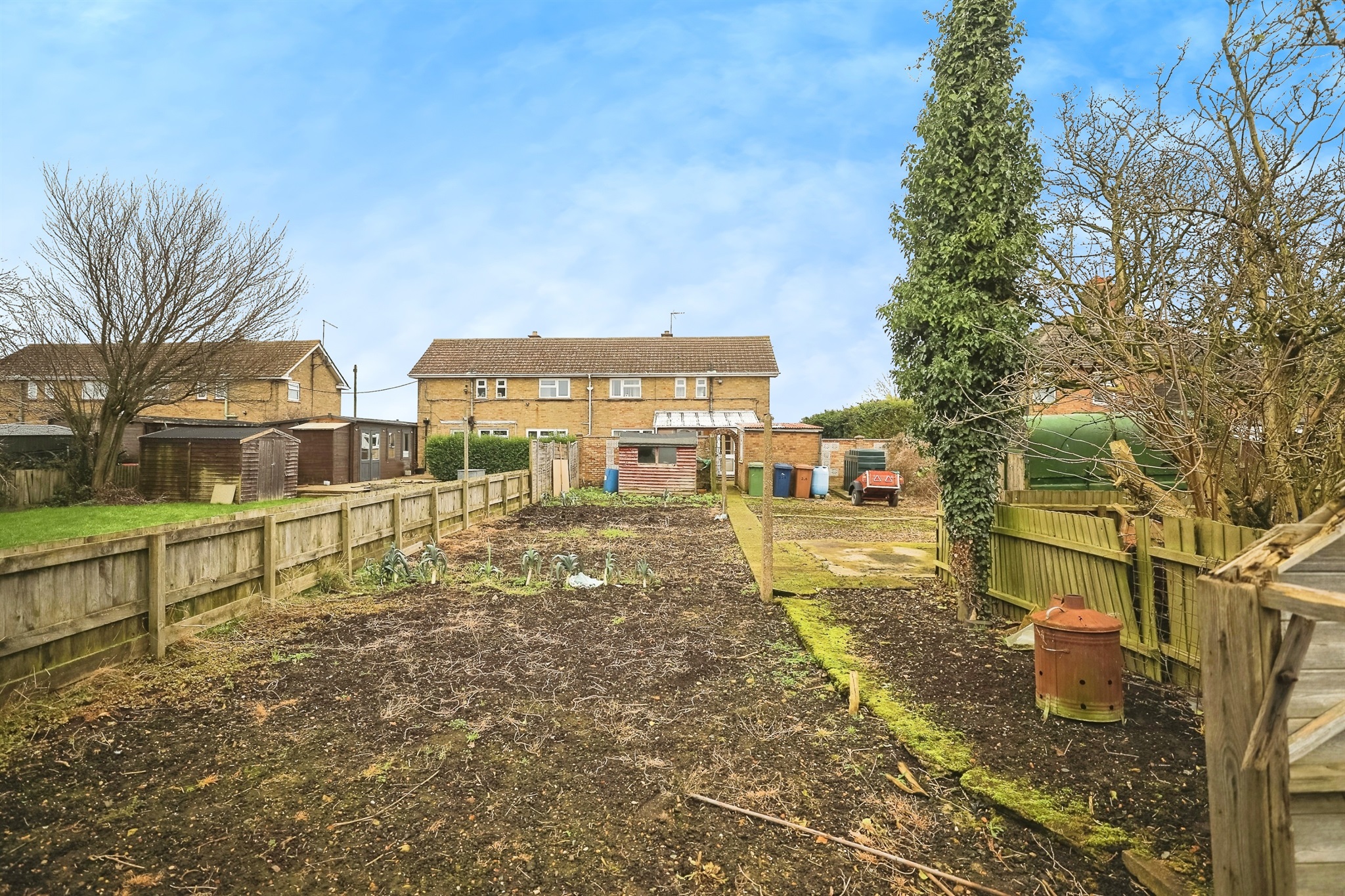 3 bed Semi-Detached