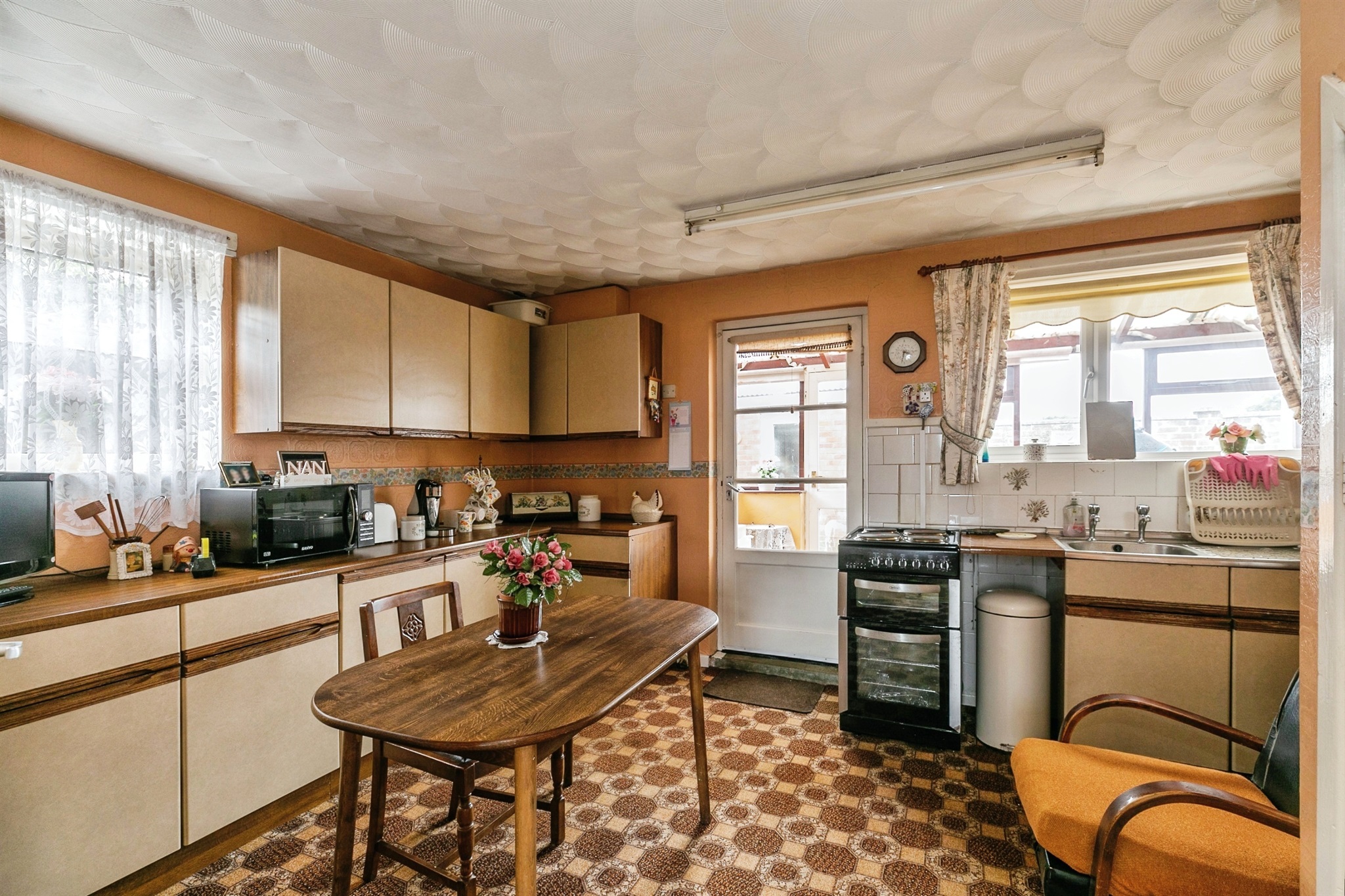 3 bed Semi-Detached