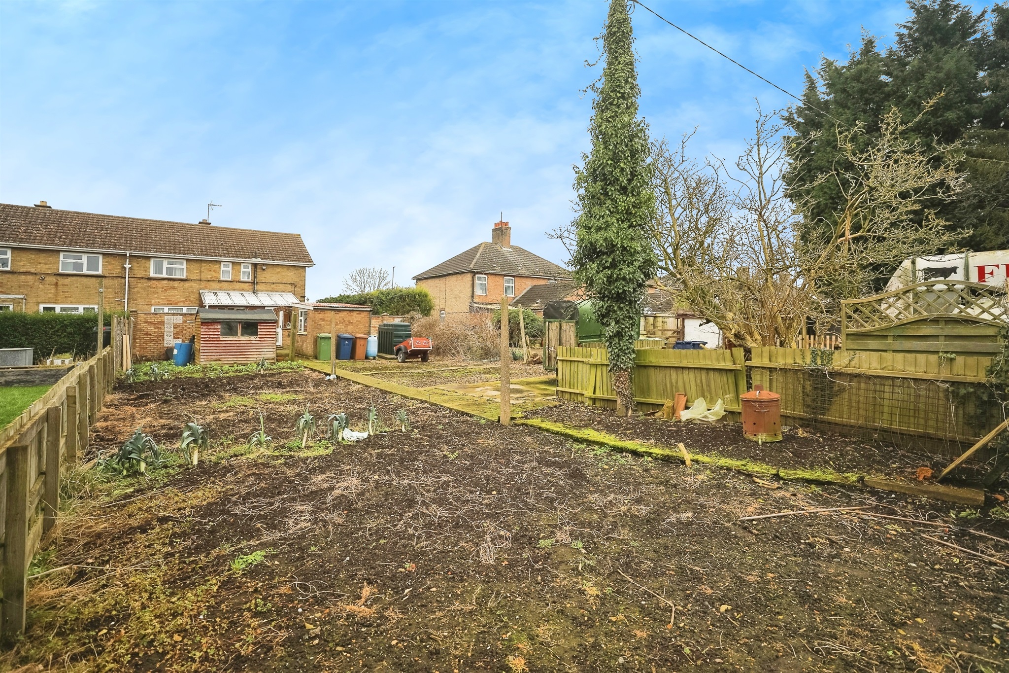 3 bed Semi-Detached