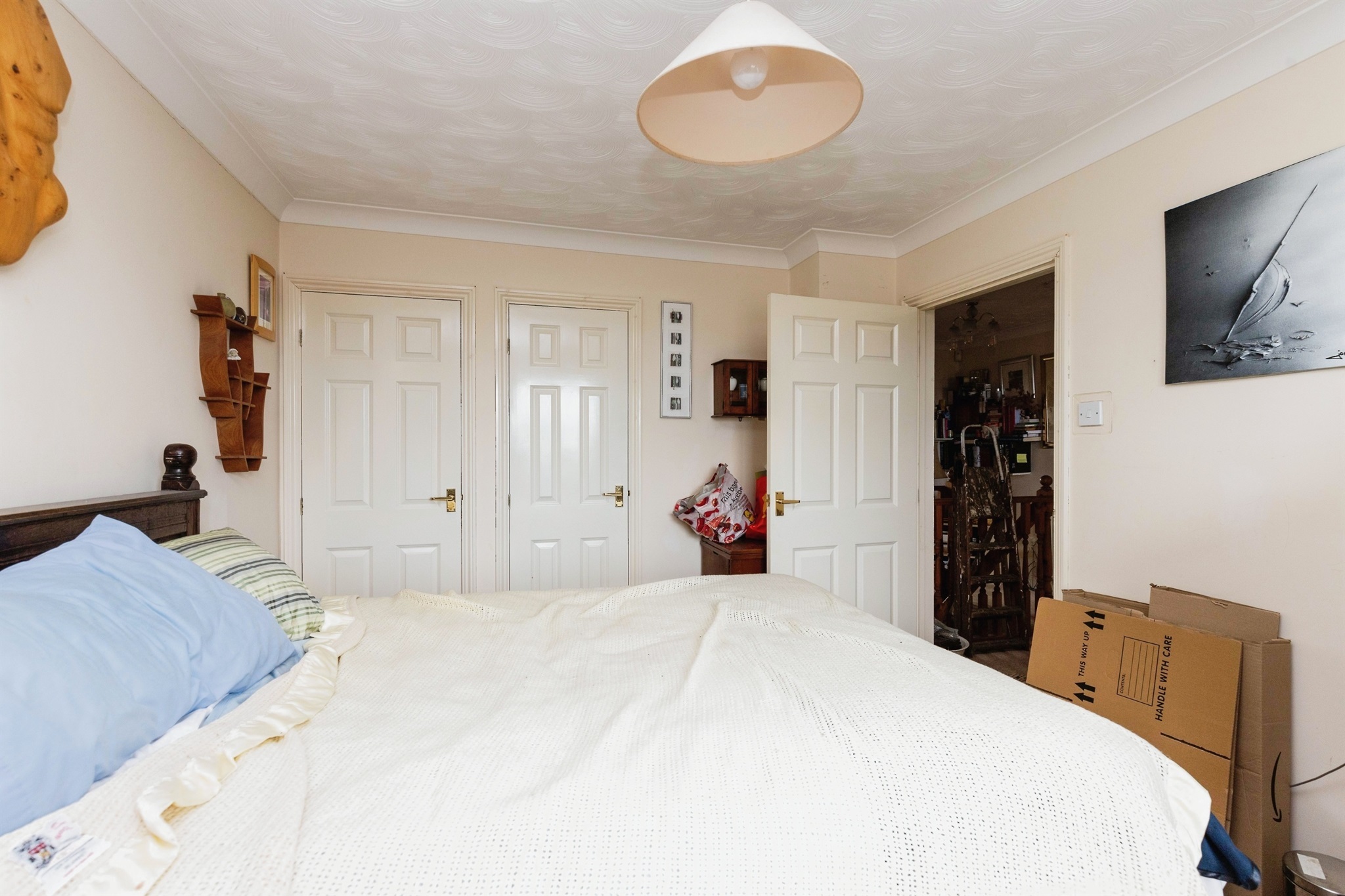 3 bed Semi-Detached