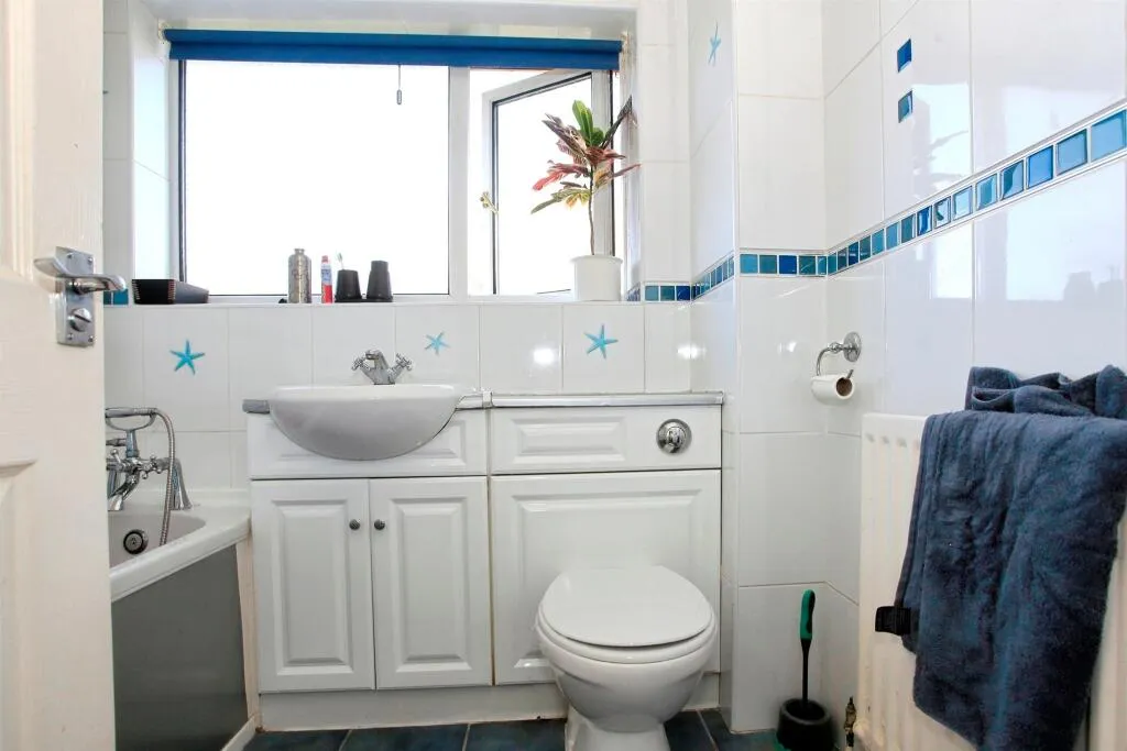 3 bed Terraced
