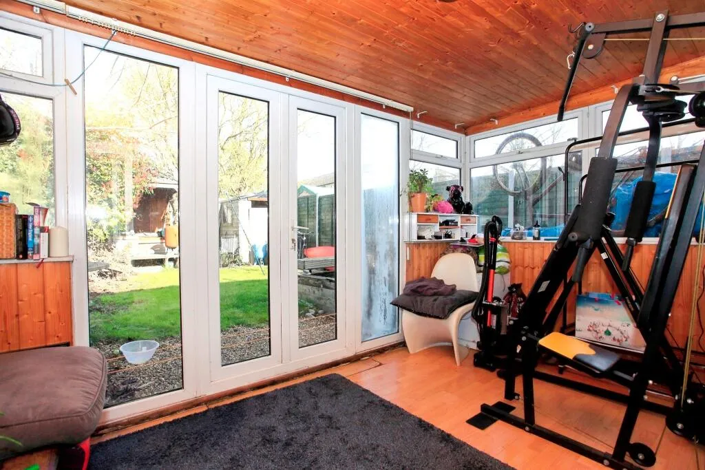 3 bed Terraced