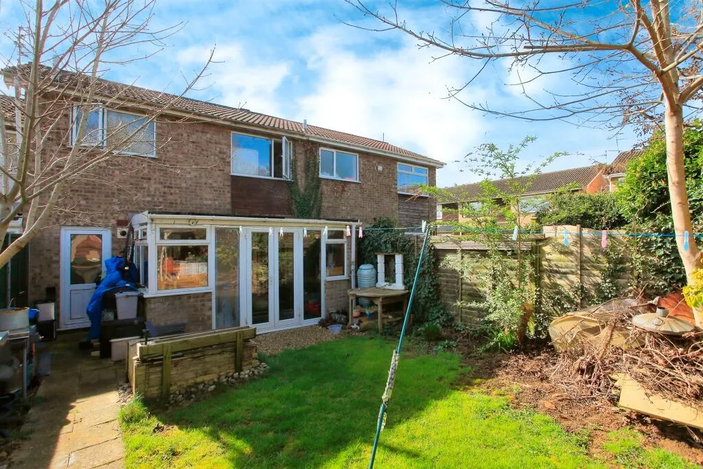 3 bed Terraced