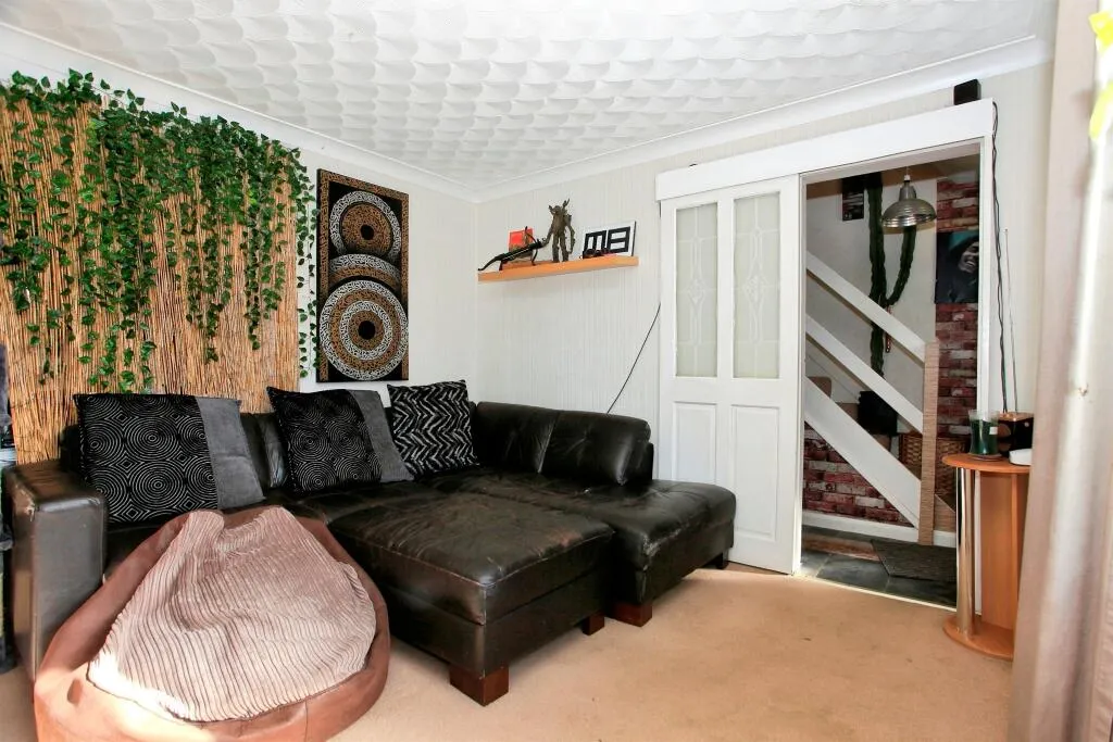 3 bed Terraced