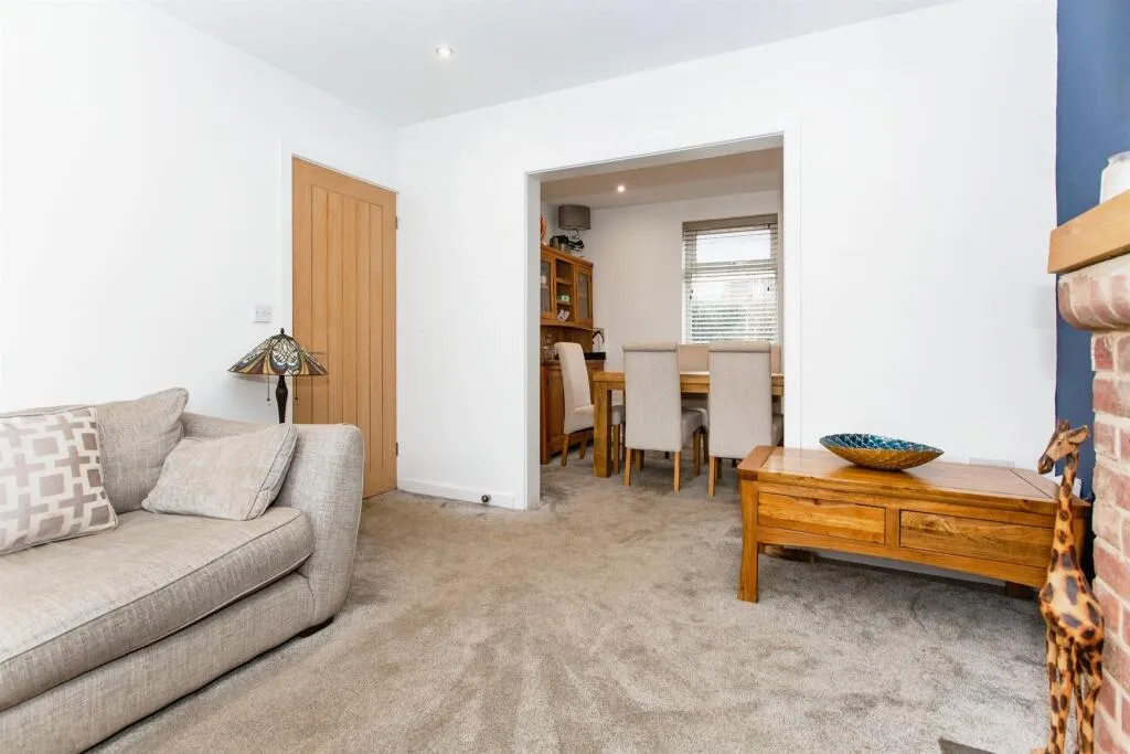 3 bed Cottage