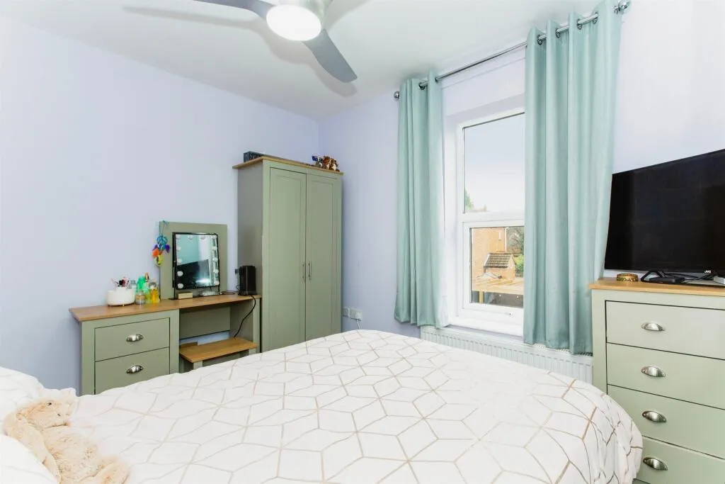 3 bed Cottage