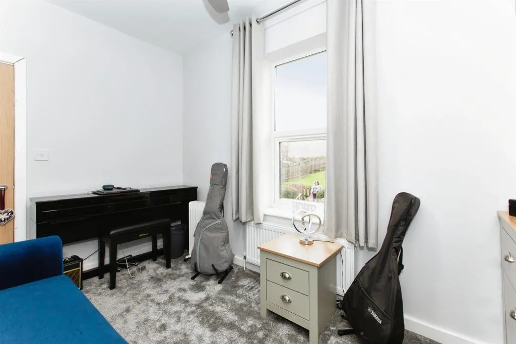 3 bed Cottage