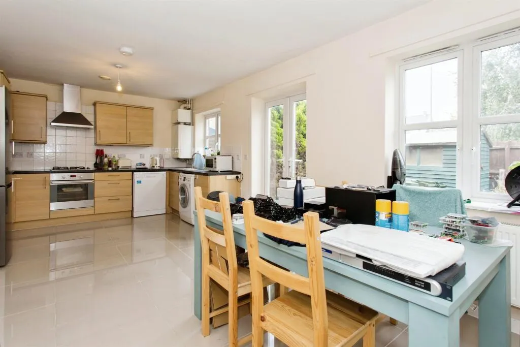 3 bed Terraced