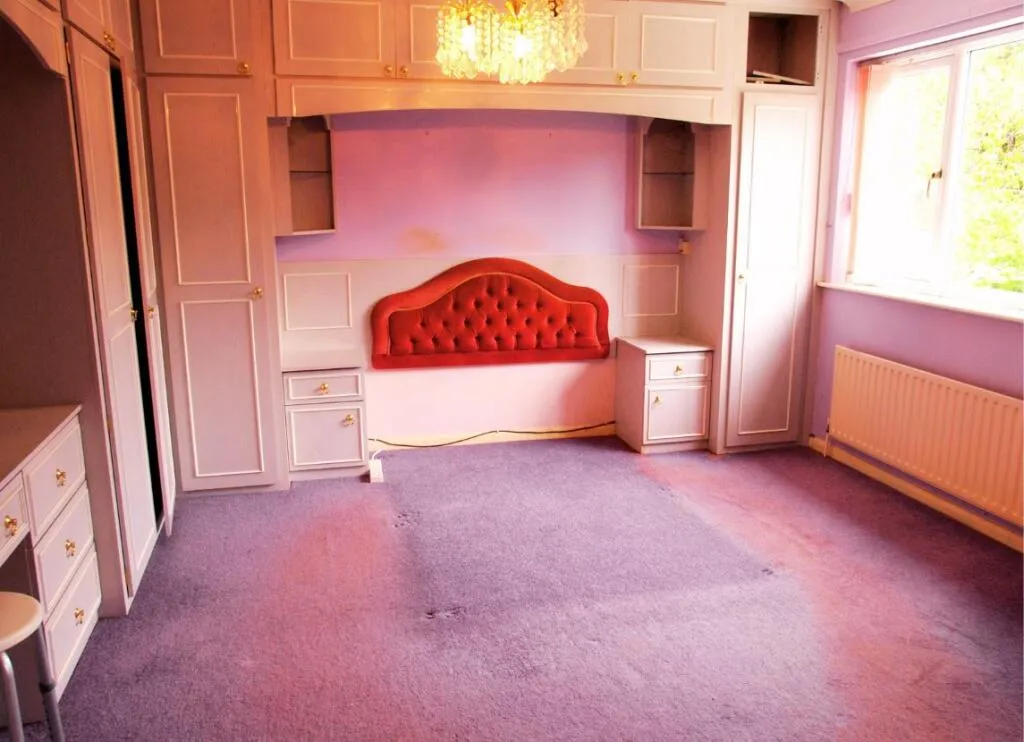 4 bed Detached