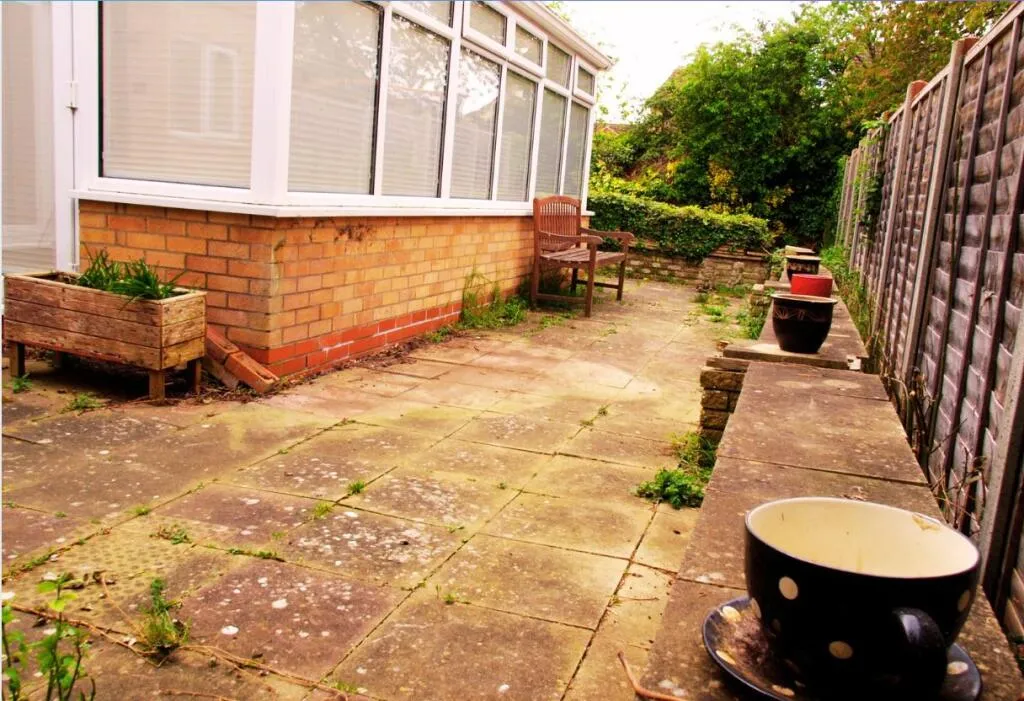 4 bed Detached