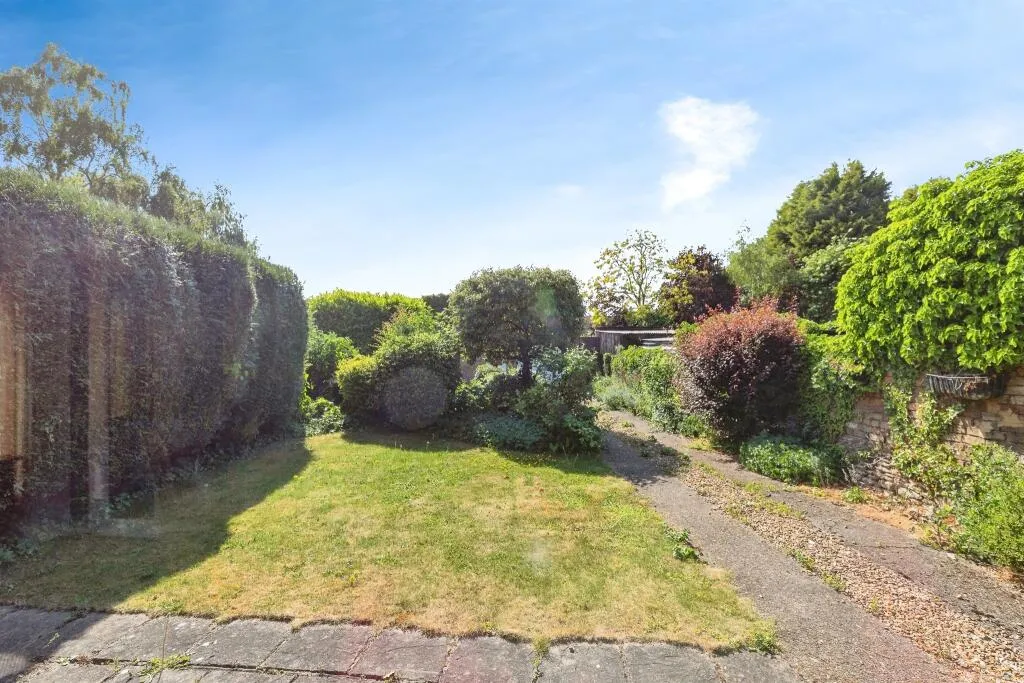3 bed Semi-Detached