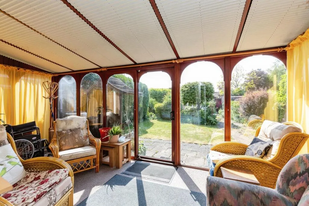 3 bed Semi-Detached