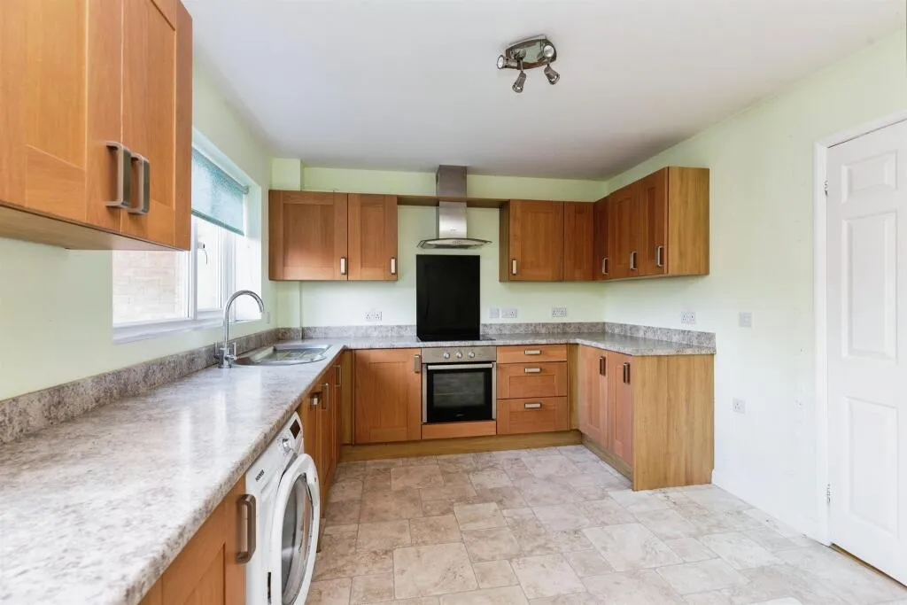 3 bed Terraced