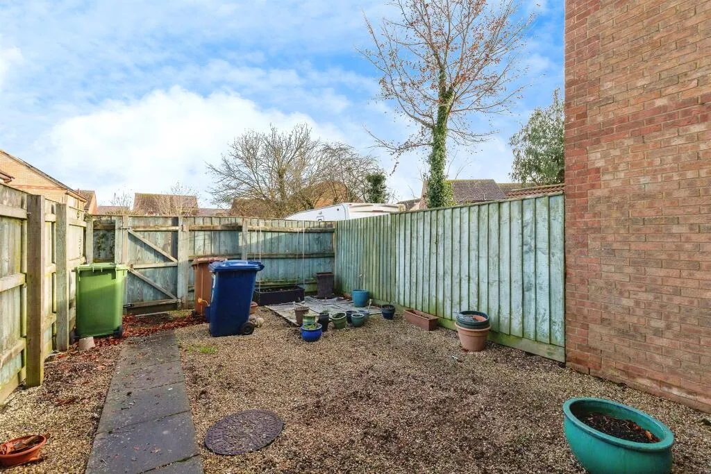 3 bed Terraced