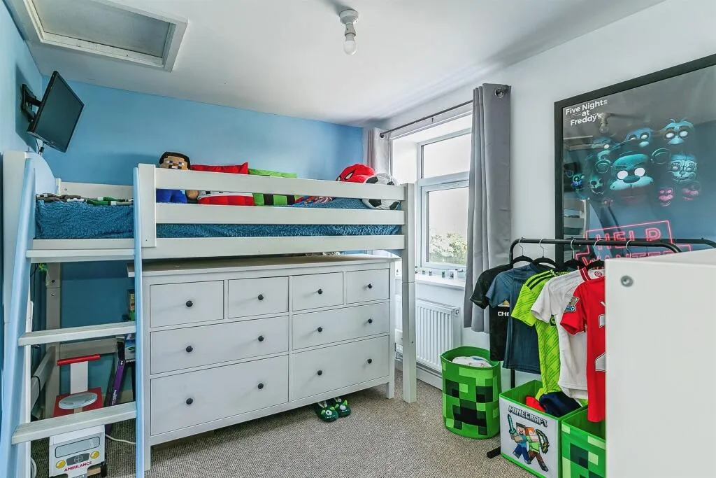 2 bed Terraced