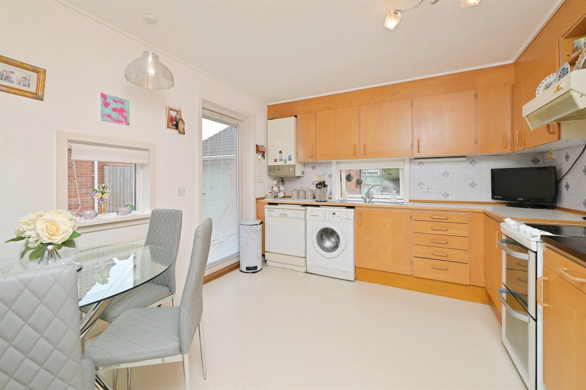 3 bed Detached Bungalow