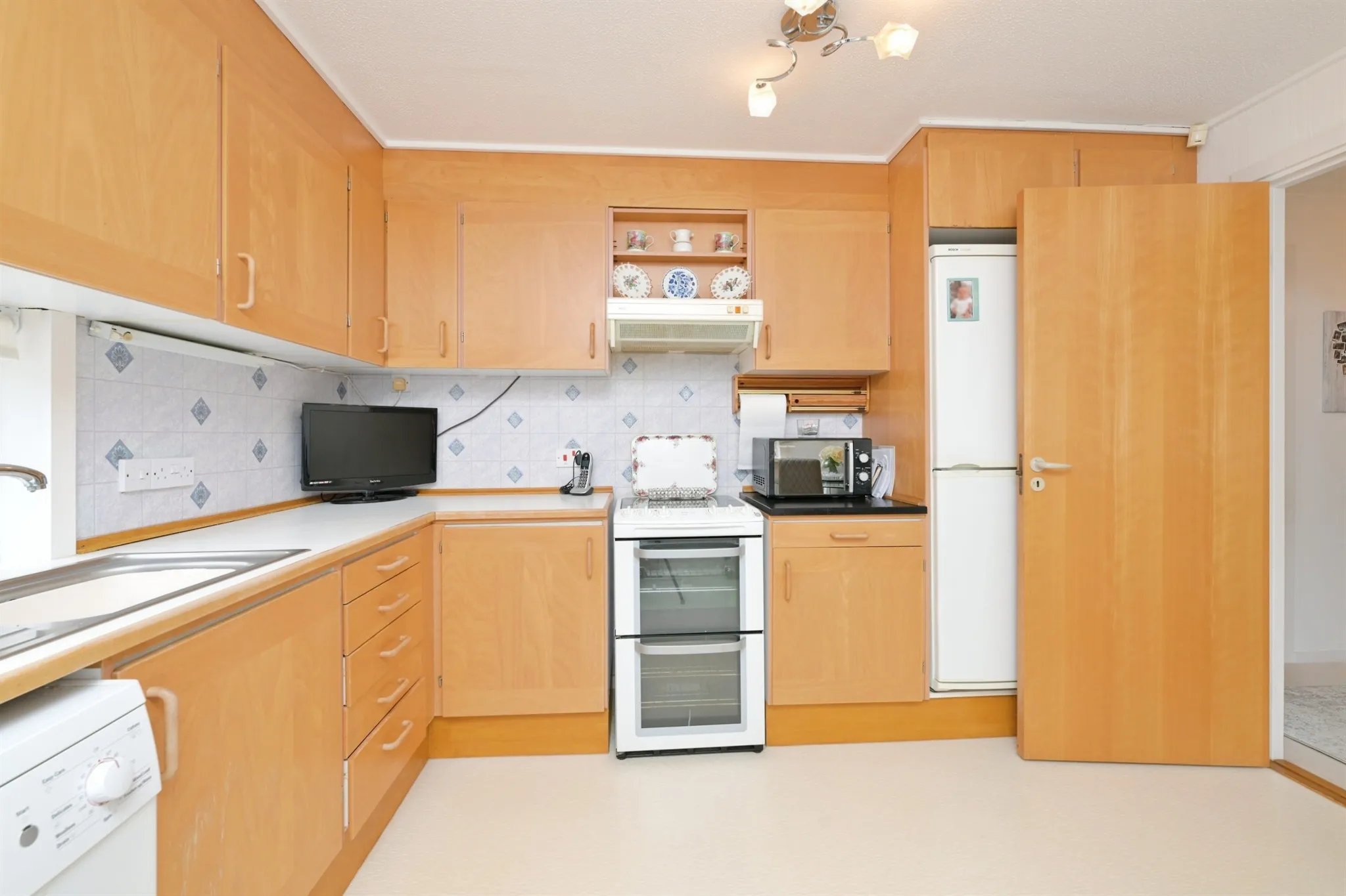 3 bed Detached Bungalow