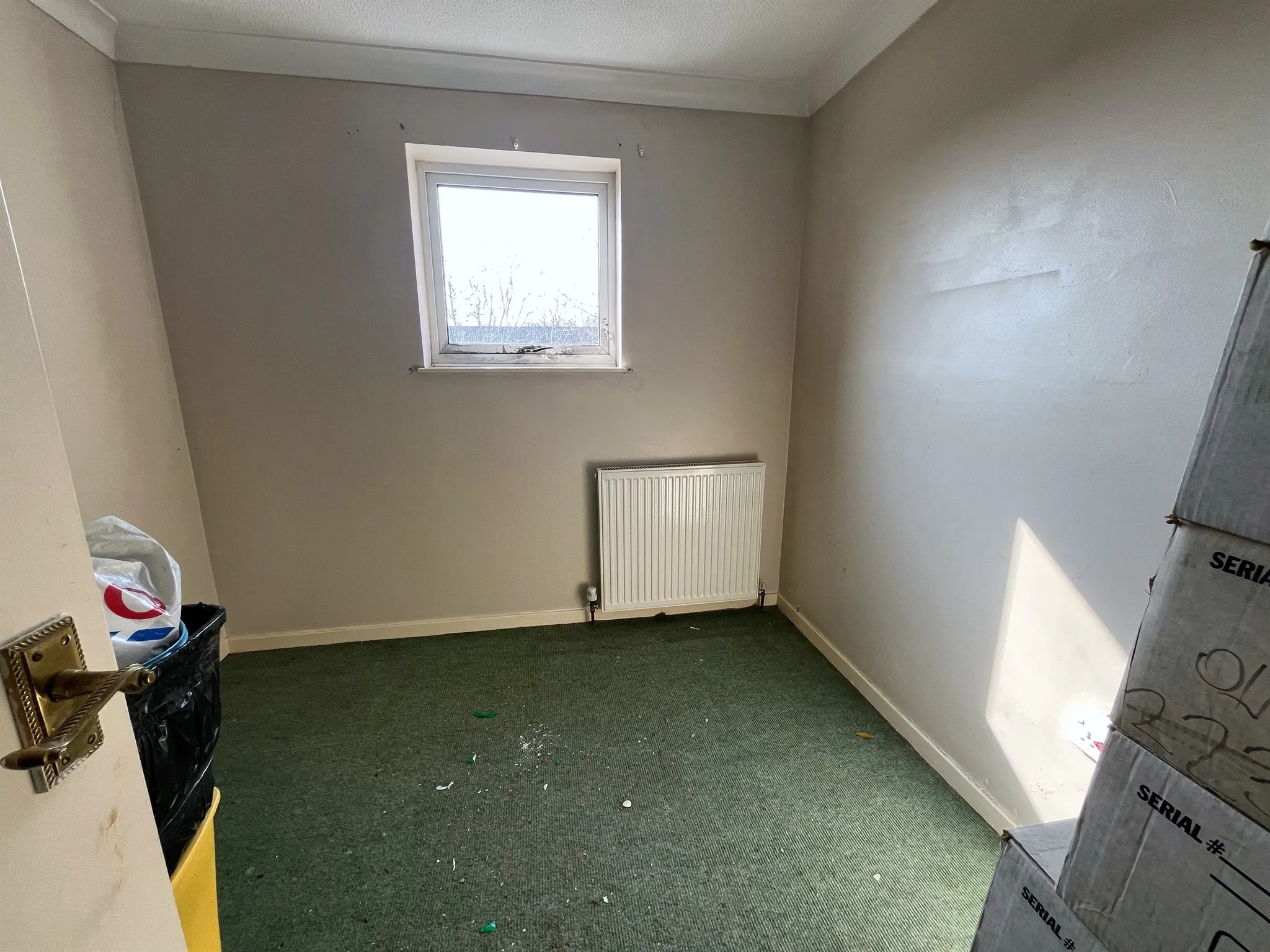 3 bed End of Terrace
